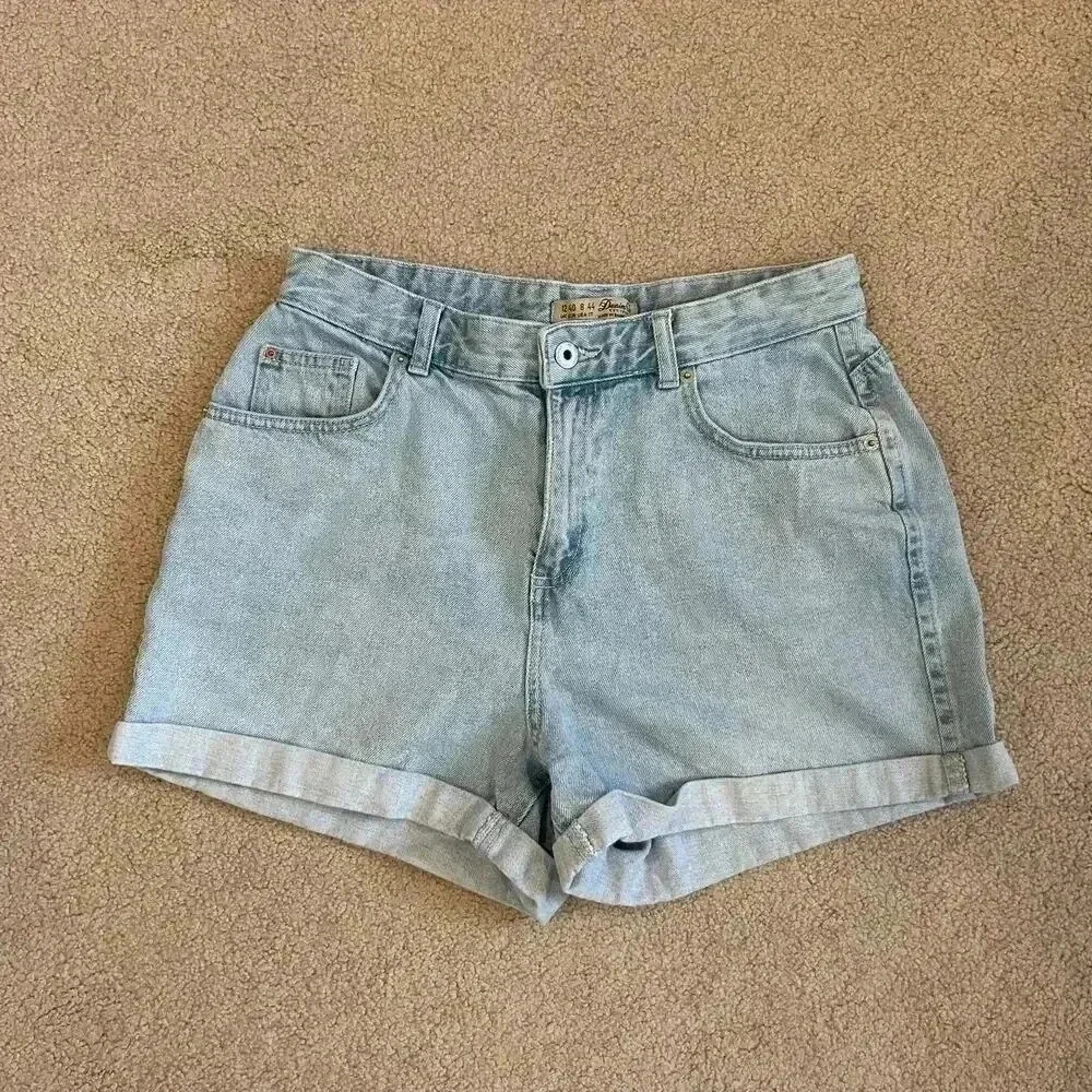 Denim & Co. Light Wash Blue Denim Cotton Pull On Jean Shorts Womens Size 8